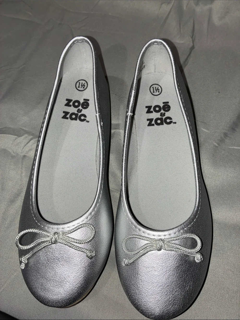 Girl’s Silver Ballet Flats with Bow